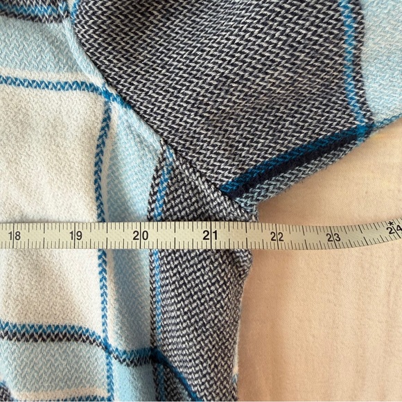 Columbia XL Woven Plaid Shirt - Picture 4 of 8